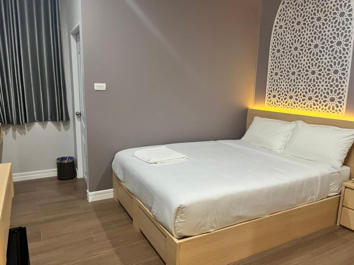 Anwari Hotel Bangkok Buitenkant foto